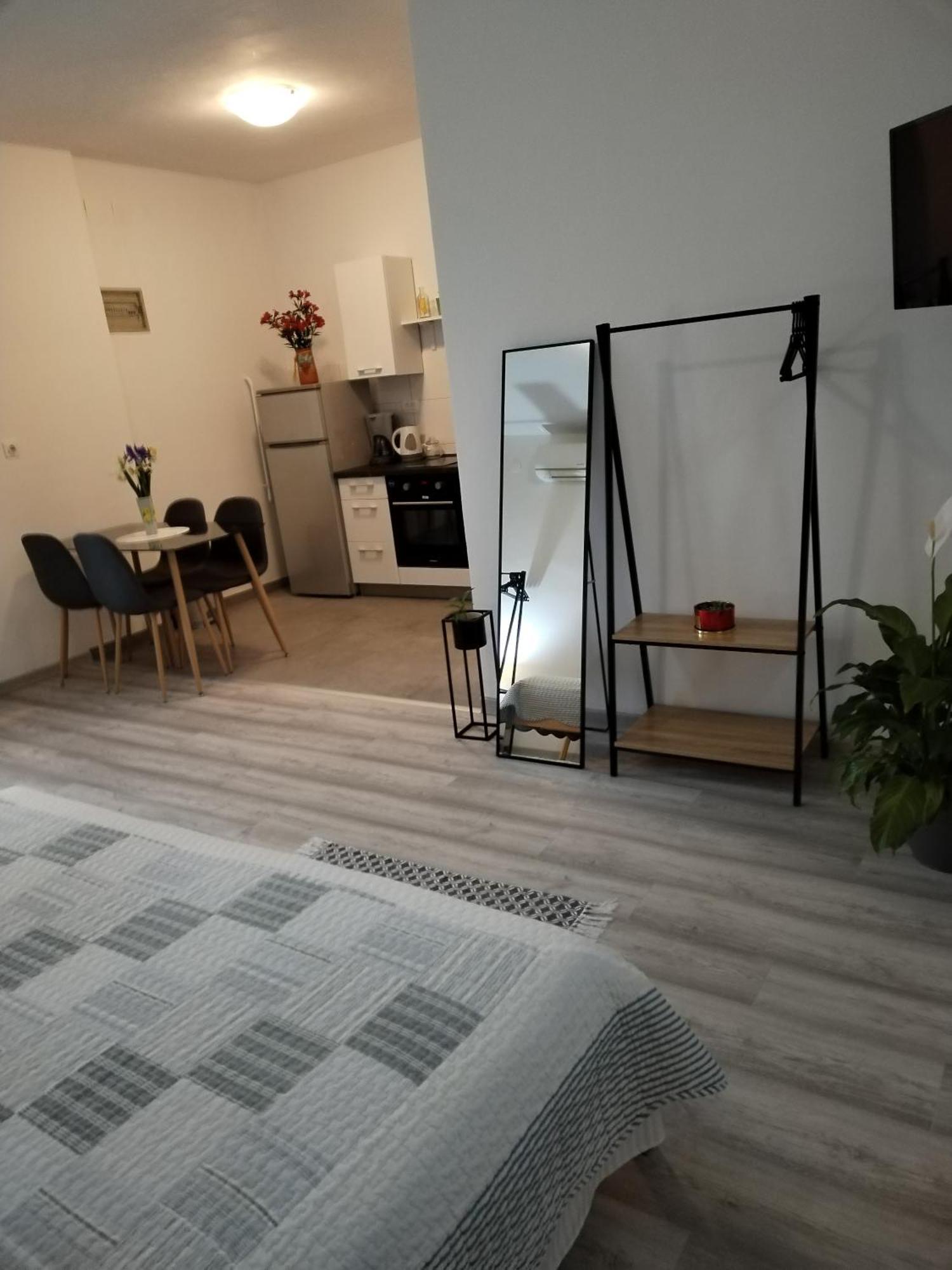 Apartments Mirijana Pula Pokoj fotografie